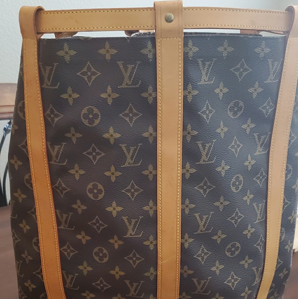 Auth Louis Vuitton